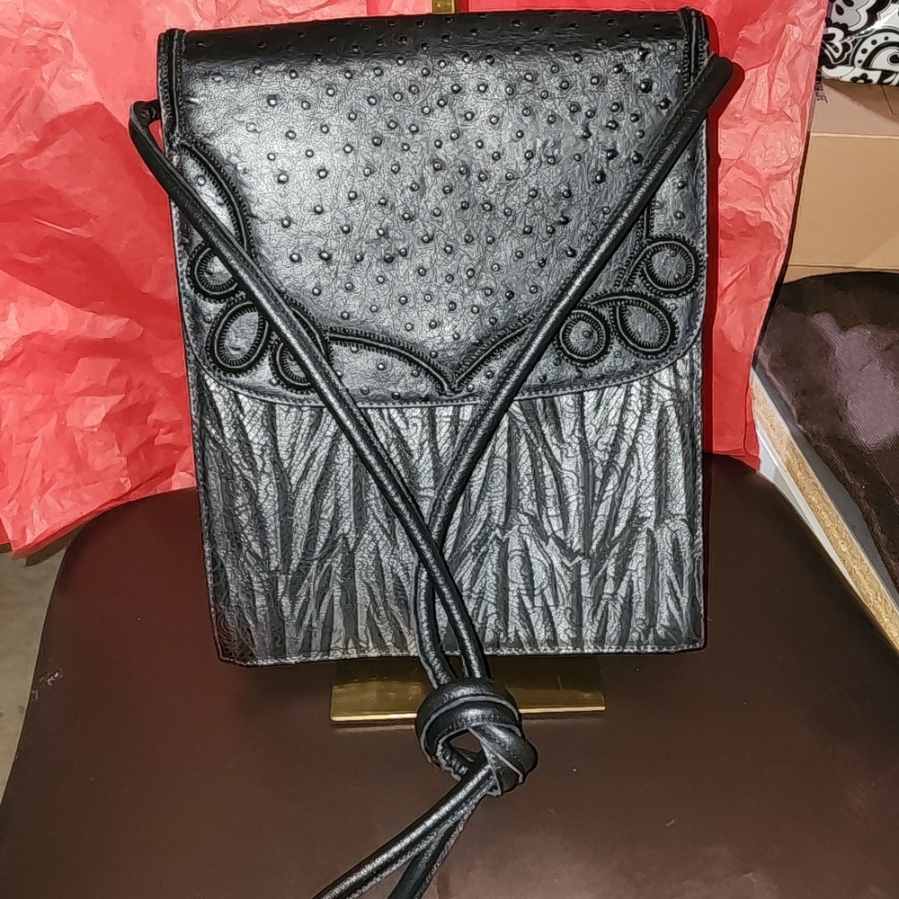 Sellers Bundle Of 7 BAGS All Euc Or Better Henri Bend Michael, Juicy, Nannette + - Picture 11 of 16
